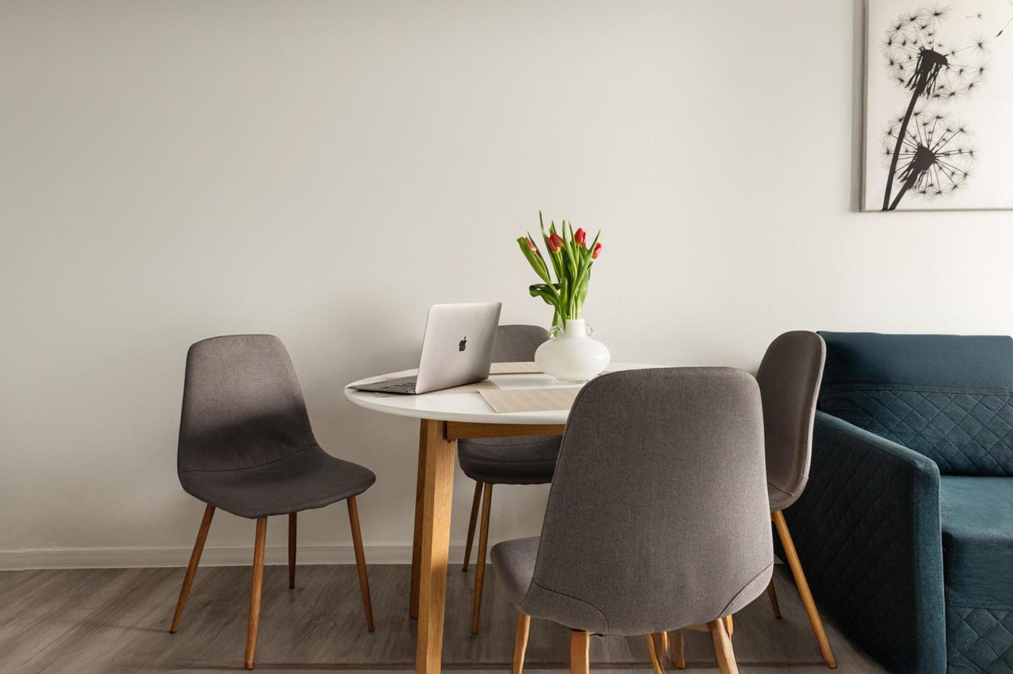 Initium - - Obroncow Wybrzeza 6d Apartment *